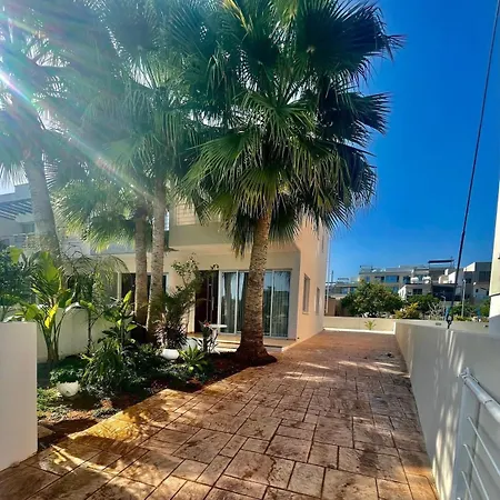 Apartman 24h Check-in 2 Bedroom Townhouse At Dasoudi Limassol